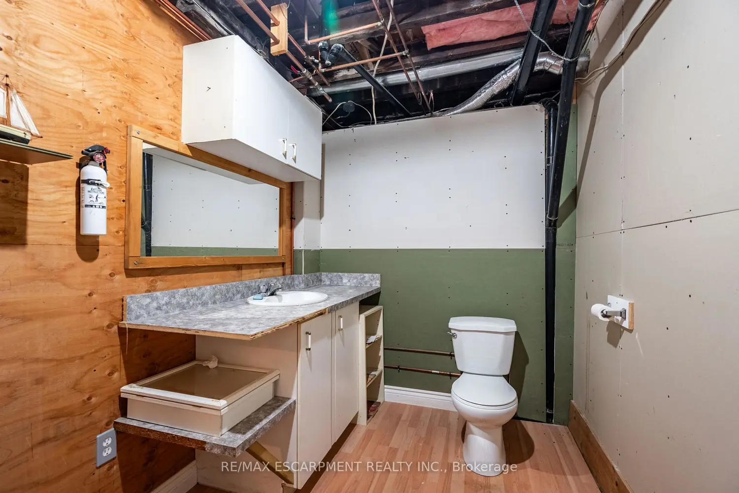 Additional image 10 of 154-156 Freelton Road