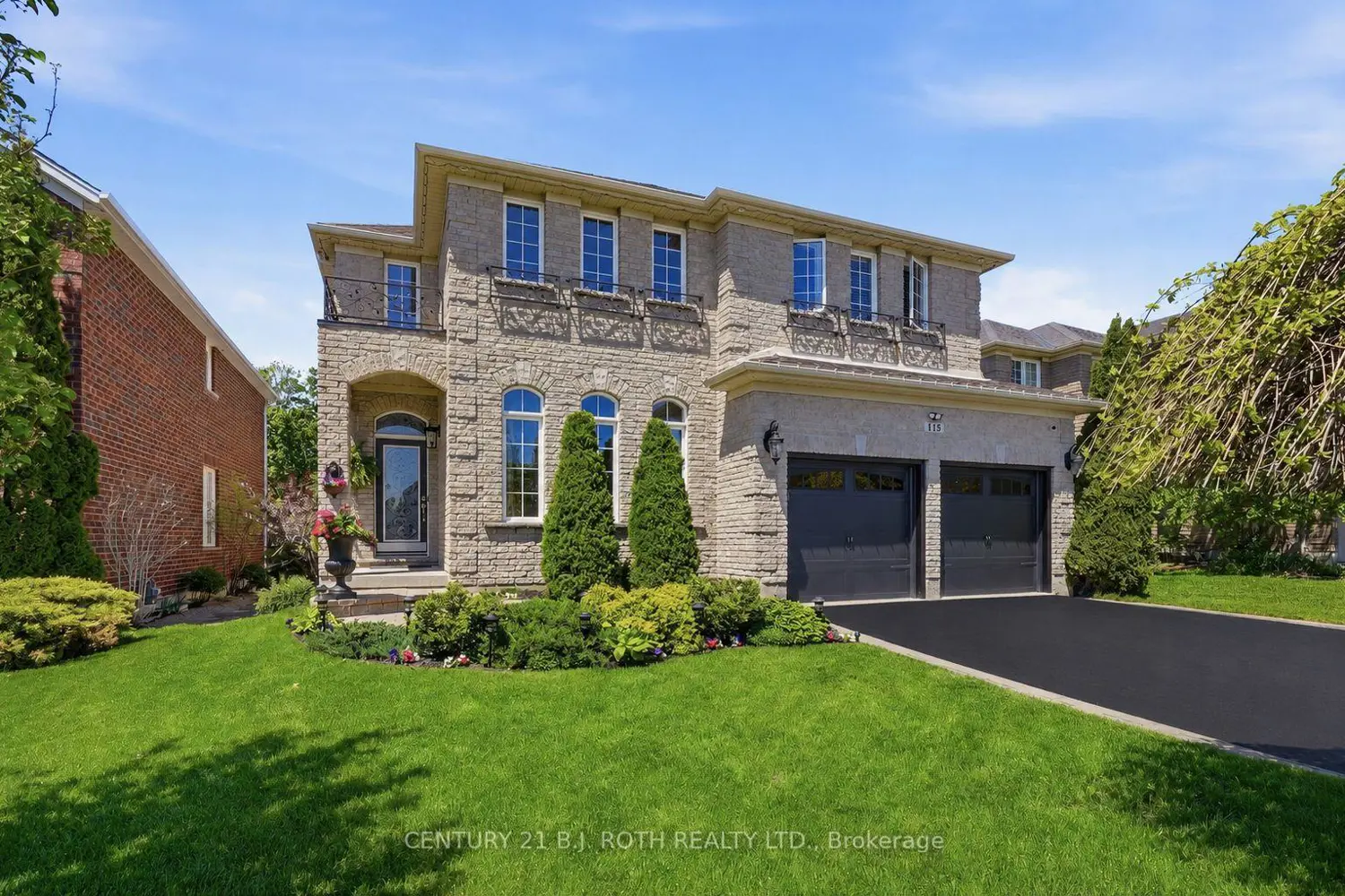 115 Sandringham Drive