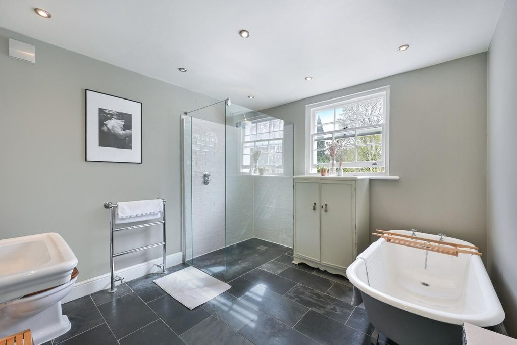 Additional image 8 of 6 bed semi-detached house for saleWorple Road, Epsom KT18