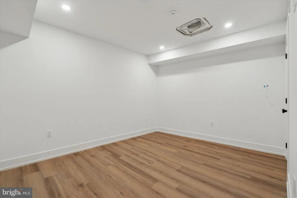 Additional image 5 of 808 N 3rd Street Unit 2, Philadelphia, PA 19123