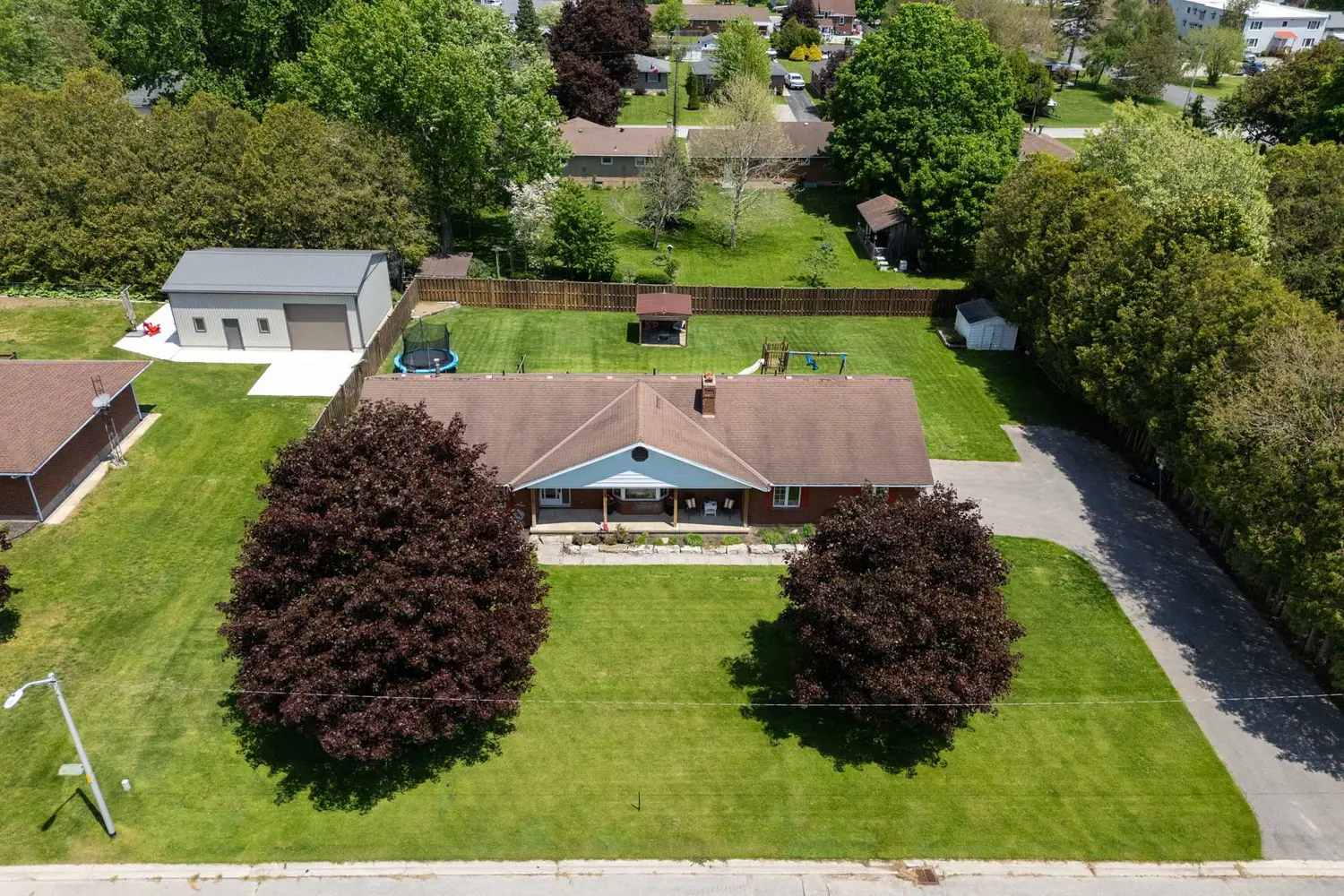 8 Causyn Avenue photo 3