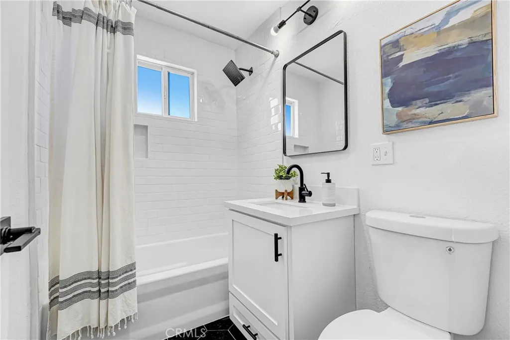 Additional image 17 of 616 E 135th St, Los Angeles, CA 90059