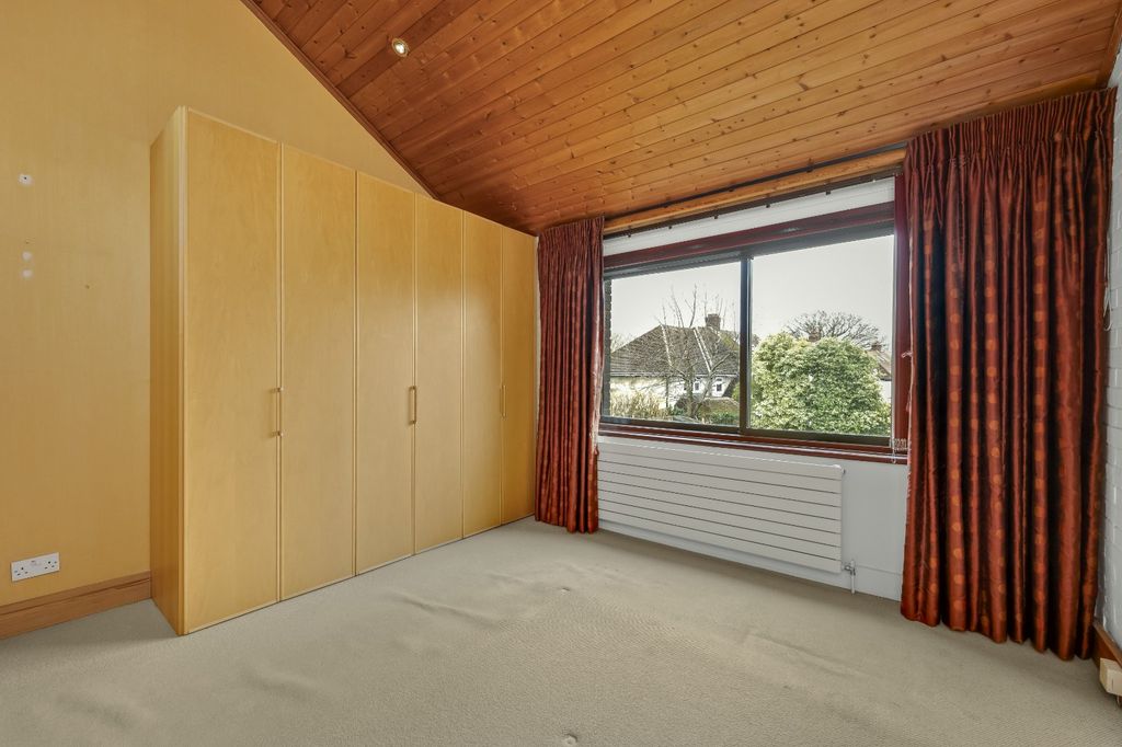 Additional image 10 of 4 bed detached house for saleHansler Grove, East Molesey, Surrey KT8