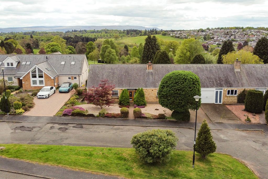 3 bed bungalow for saleOchlochy Park, Dunblane FK15