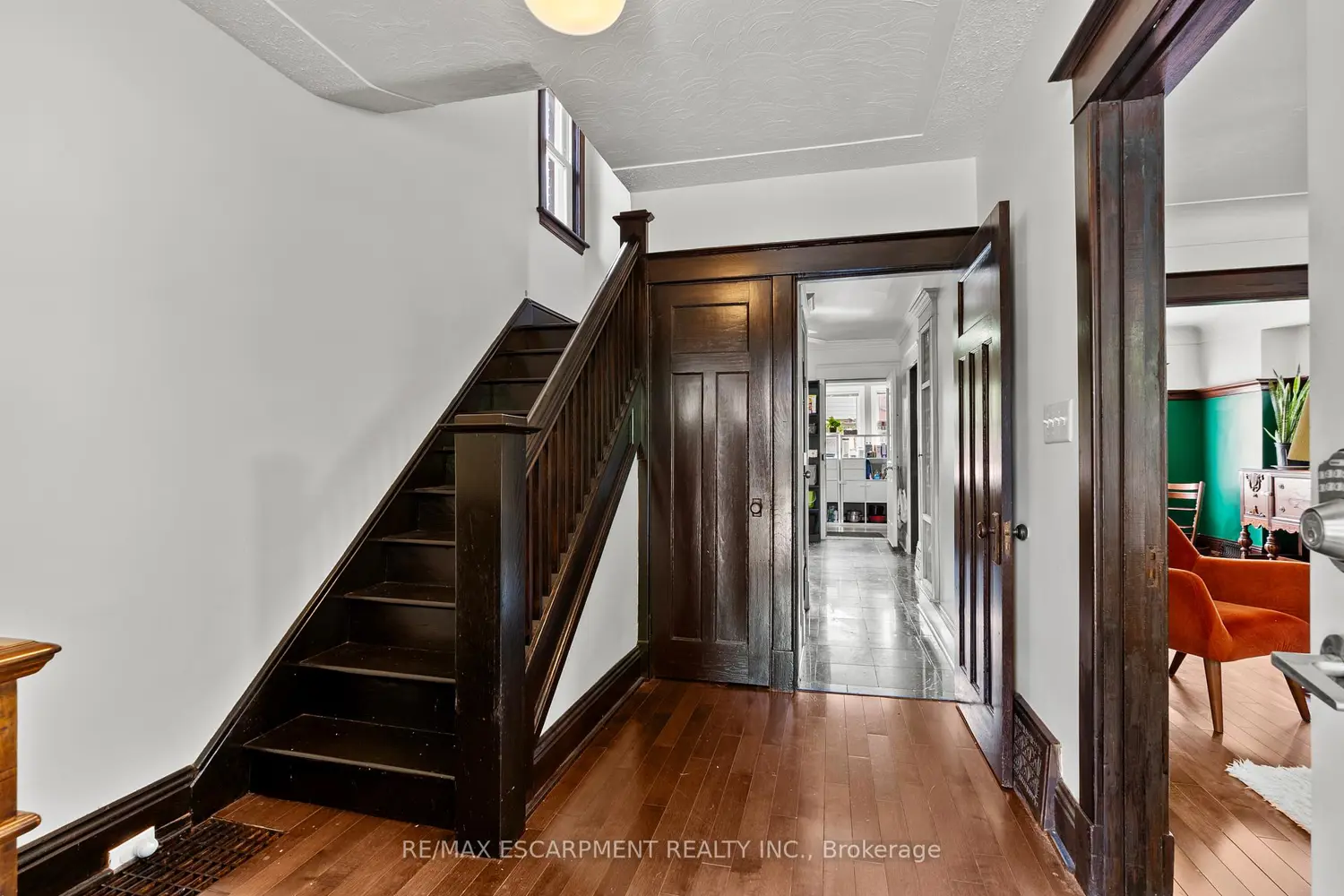 Additional image 3 of 260 Stinson Crescent