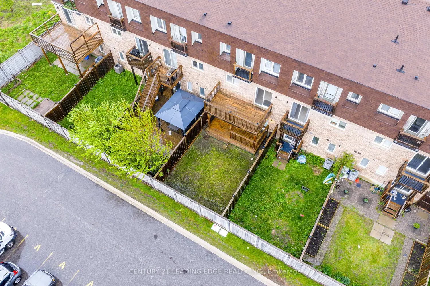 Additional image 18 of 1727 Carousel Drive