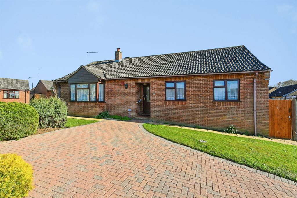 3 bed detached bungalow for saleSt. James Drive, Downham Market PE38