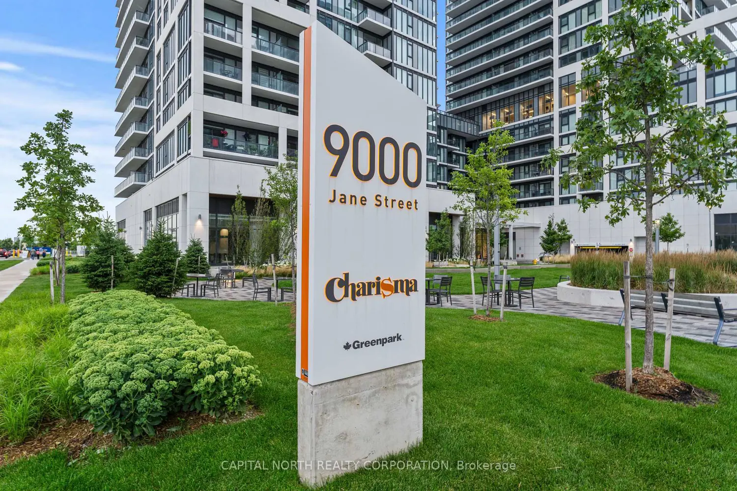 9000 Jane Street 620