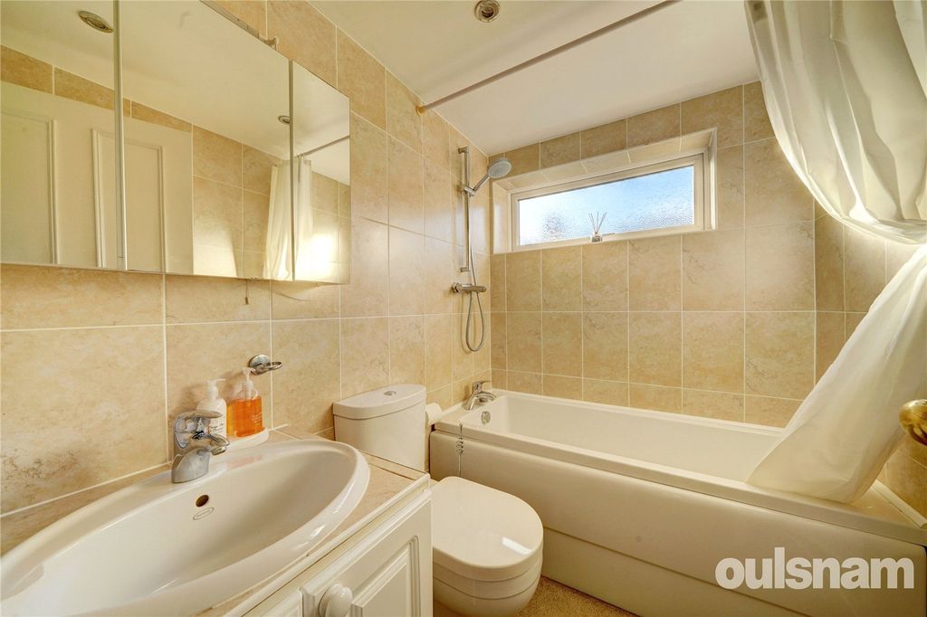 Additional image 9 of 2 bed flat for saleCorbett Avenue, Droitwich, Worcestershire WR9
