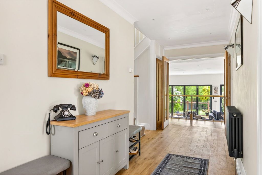 Additional image 5 of 6 bed detached house for saleWalkfield Drive, Epsom KT18