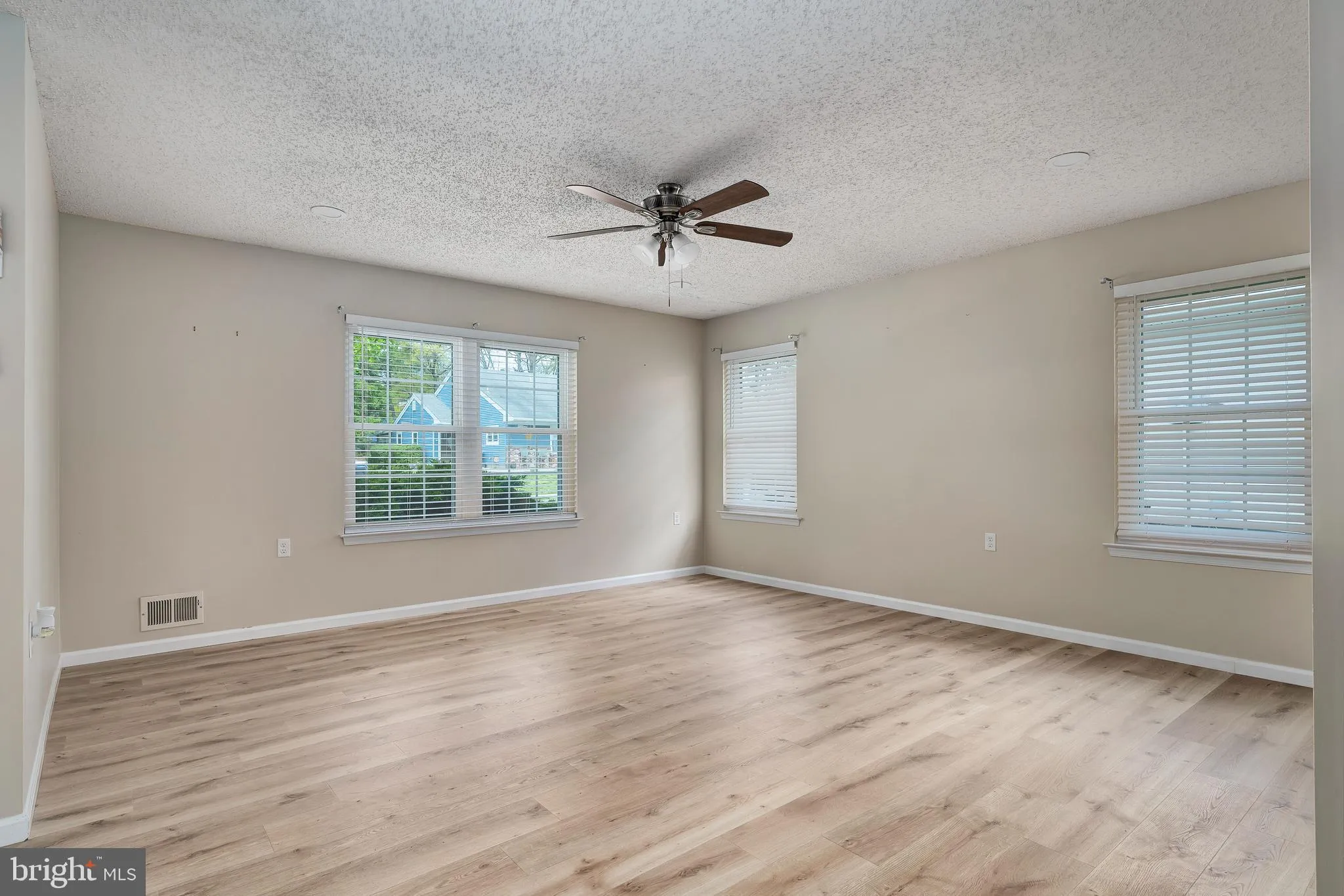 Additional image 32 of 98 Pine Oak Boulevard, Barnegat, NJ 08005