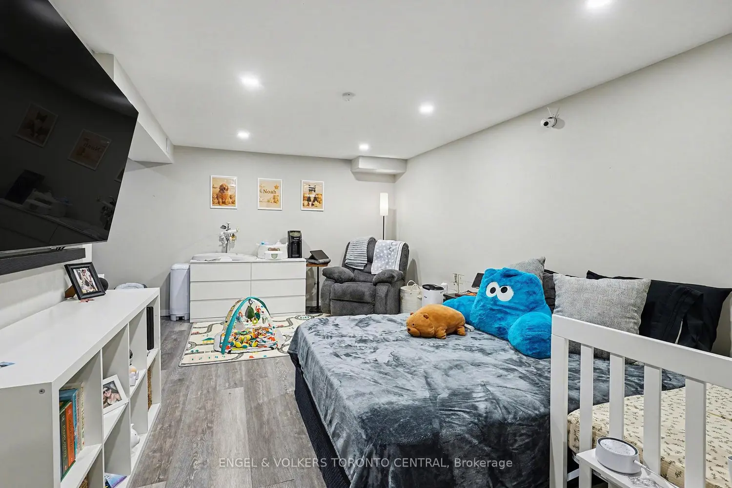 Additional image 11 of 6779 Glen Erin Drive 19