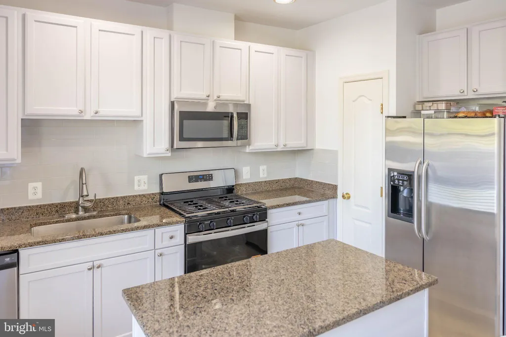 Additional image 40 of 12824 Clarksburg Square Road Unit 105, Clarksburg, MD 20871