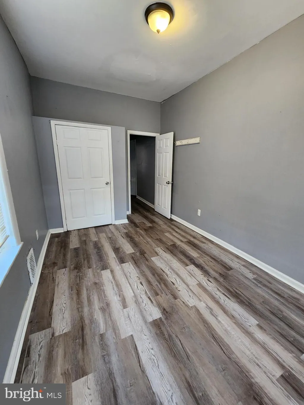 916 N 6th Street, Camden, NJ 08102