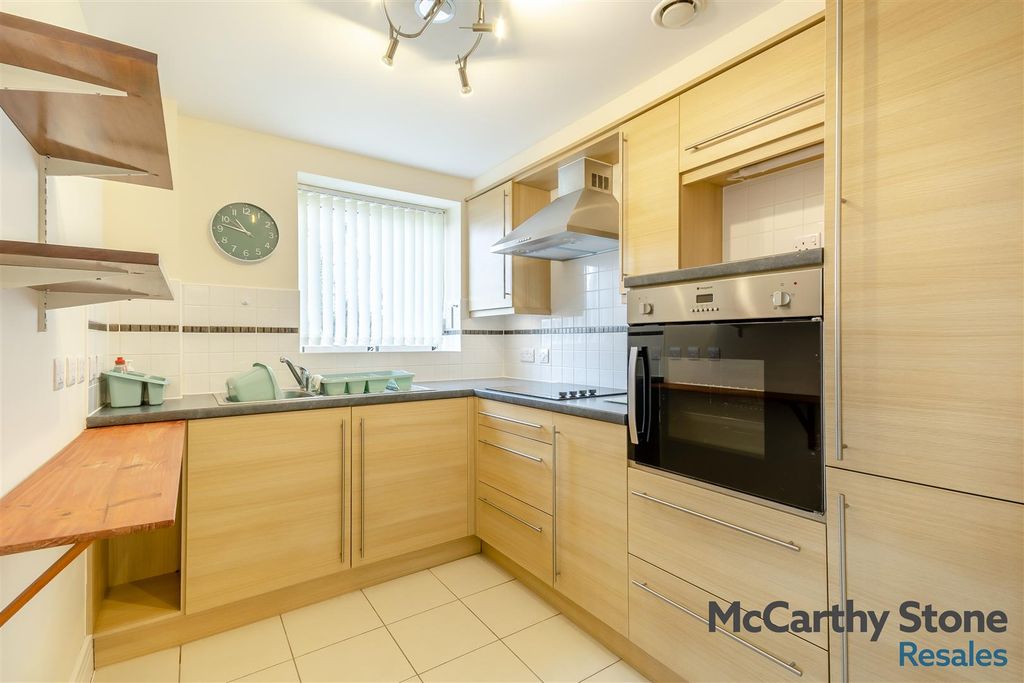 Additional image 2 of 1 bed flat for saleHorton Mill Court, Hanbury Road, Droitwich WR9