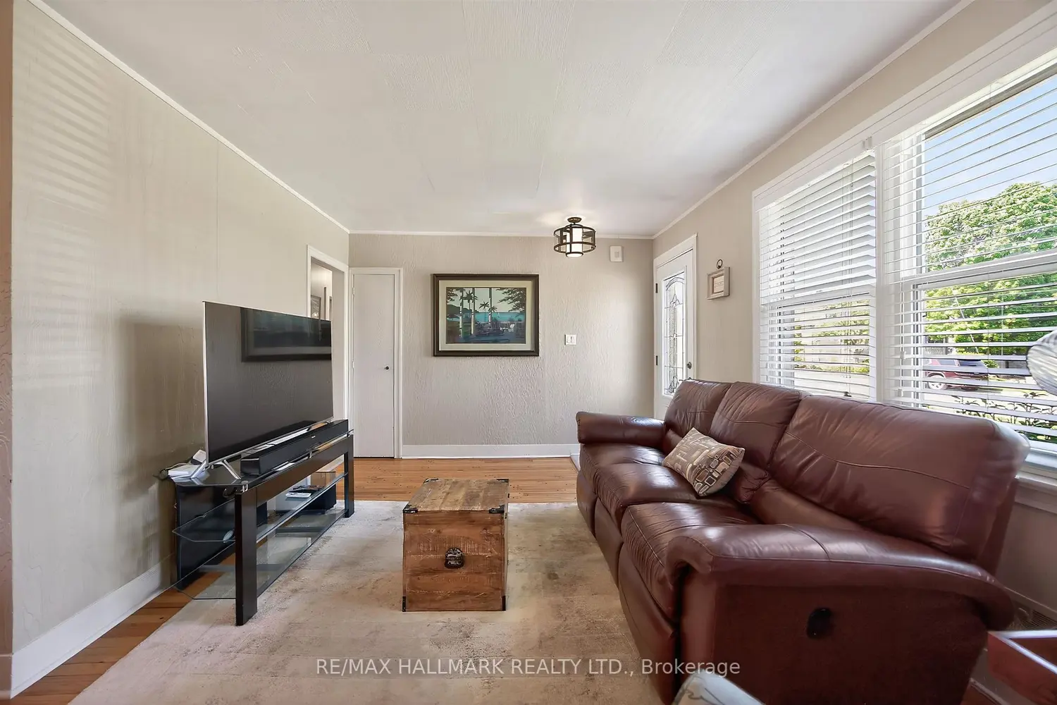84 Park Drive photo 4