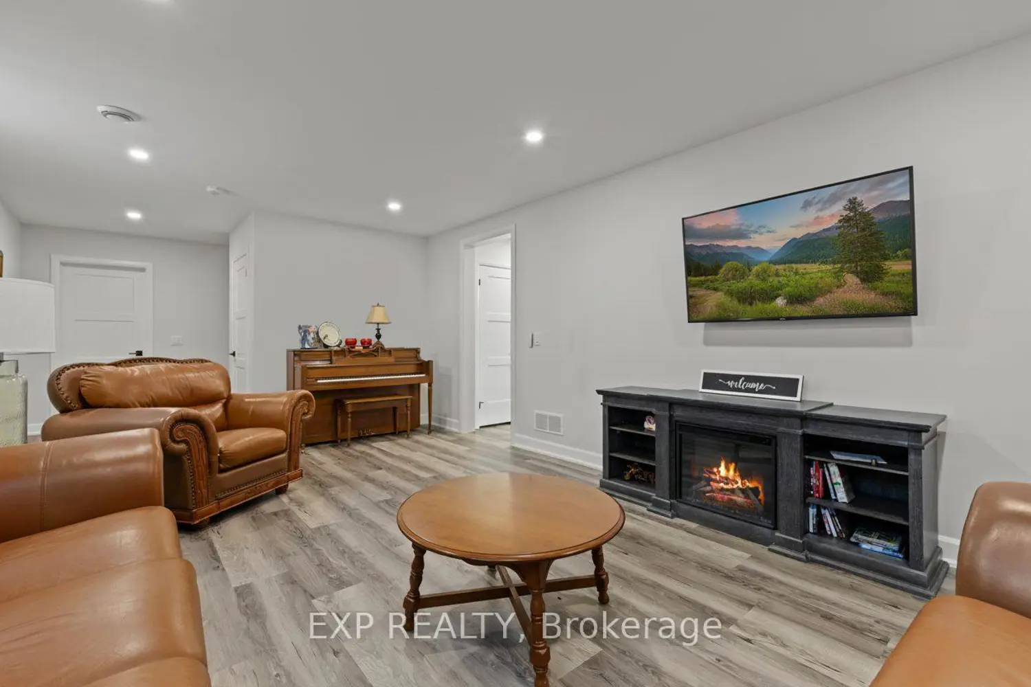 Additional image 6 of 3919 Mitchell Crescent
