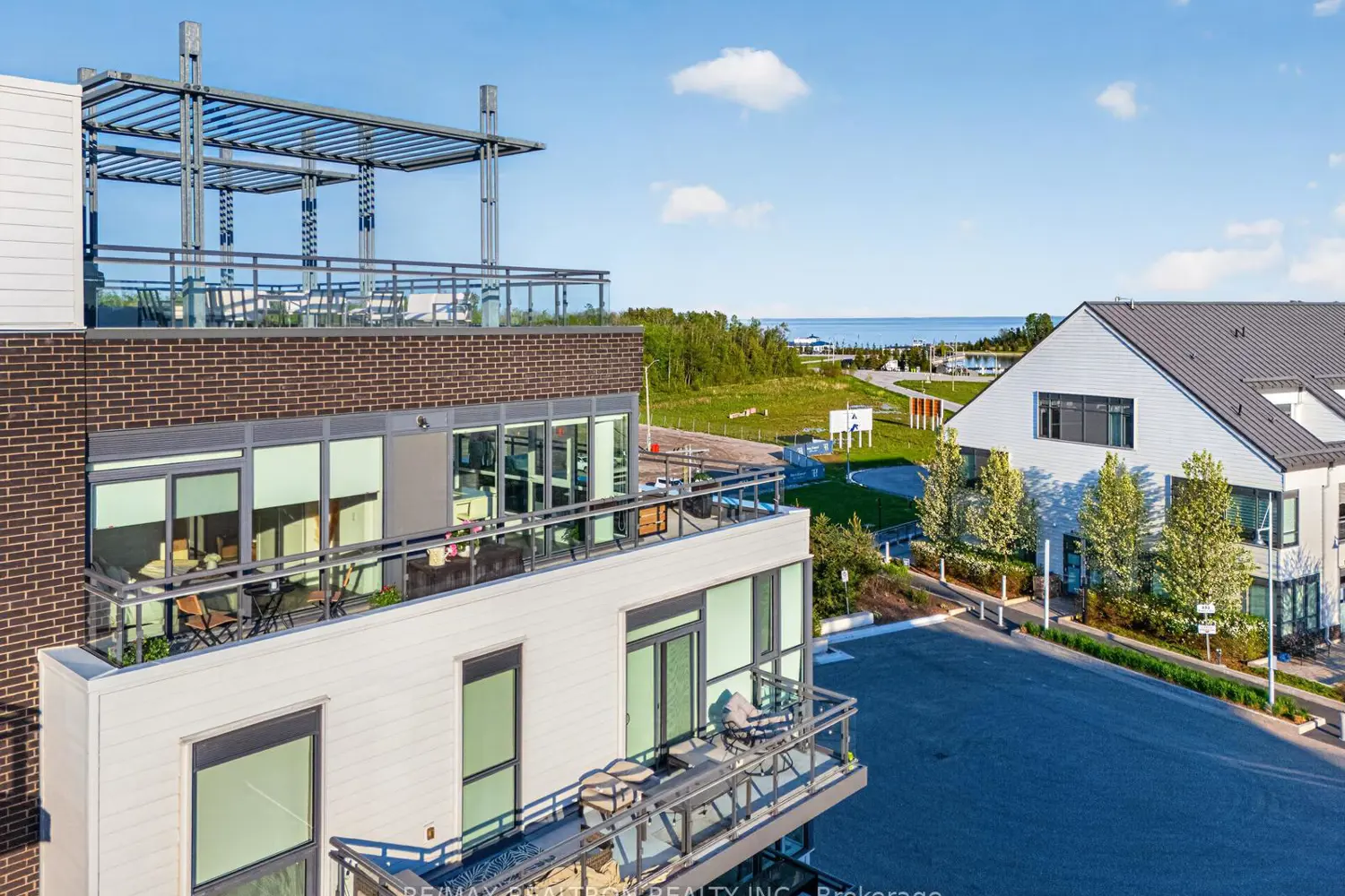 241 Sea Ray Avenue A416
