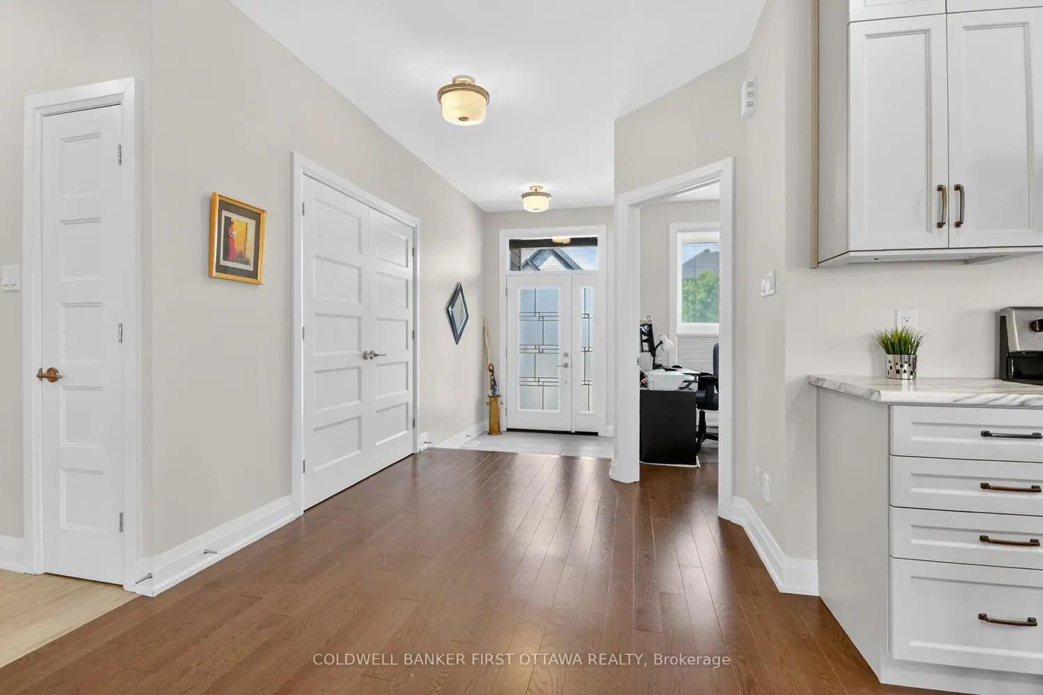 124 Lyon Street photo 2