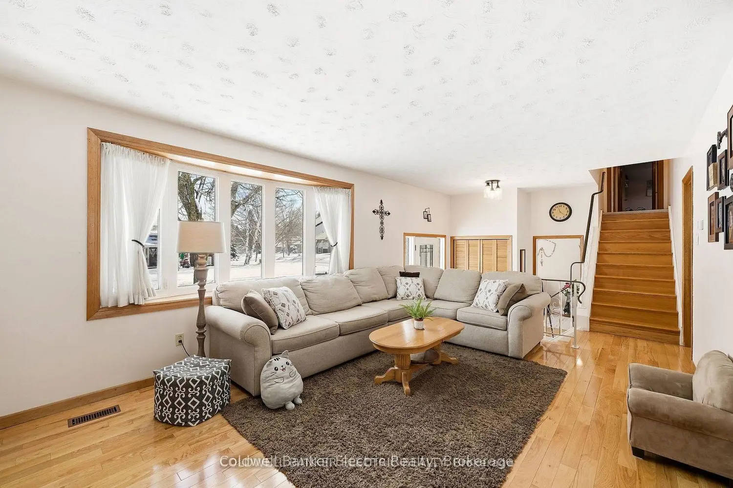1341 Heather Lane photo 4