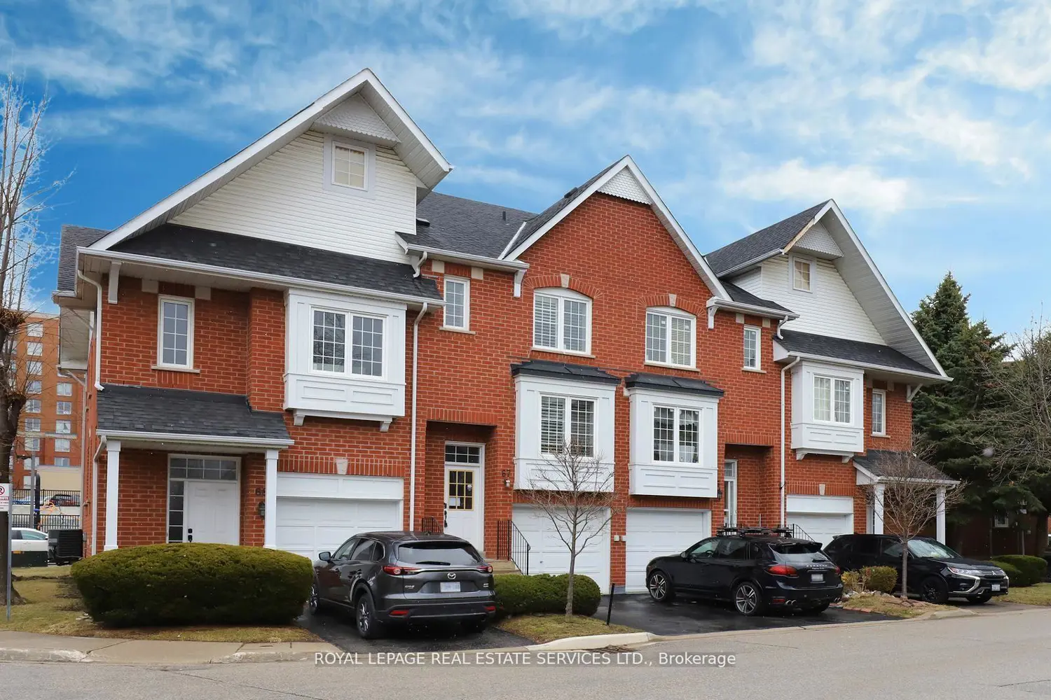1575 South Parade Court 67
