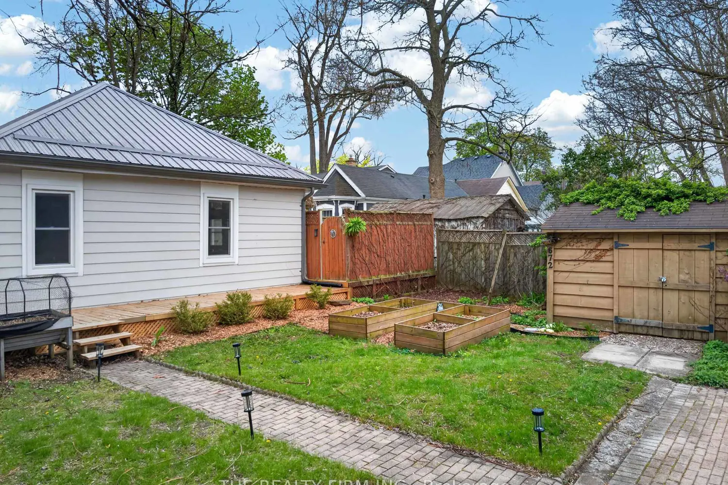 Additional image 17 of 672 Elias Street