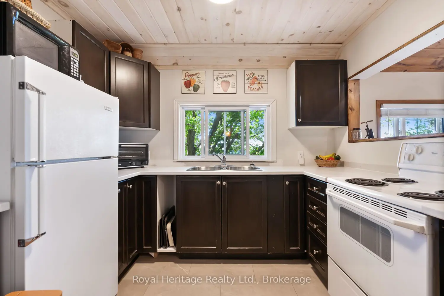Additional image 10 of 866 Cedar Glen Road