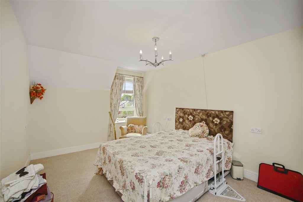Additional image 5 of 1 bed flat for saleHorton Mill, Court, Hanbury Road, Droitwich WR9