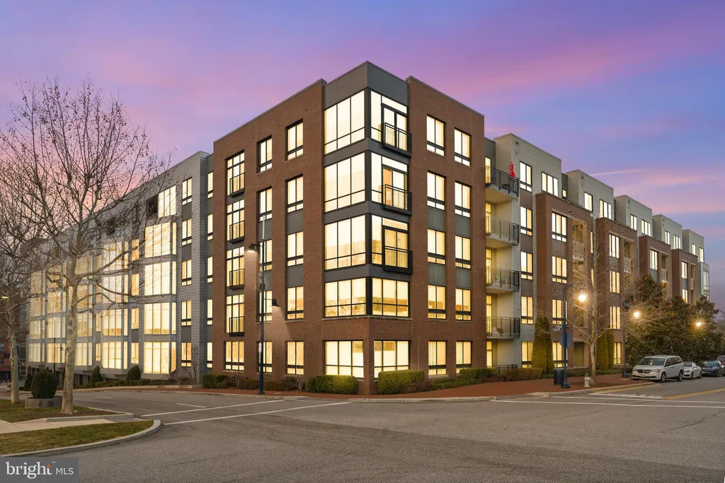 145 Riverhaven Drive Unit 509, Oxon Hill, MD 20745 photo 3