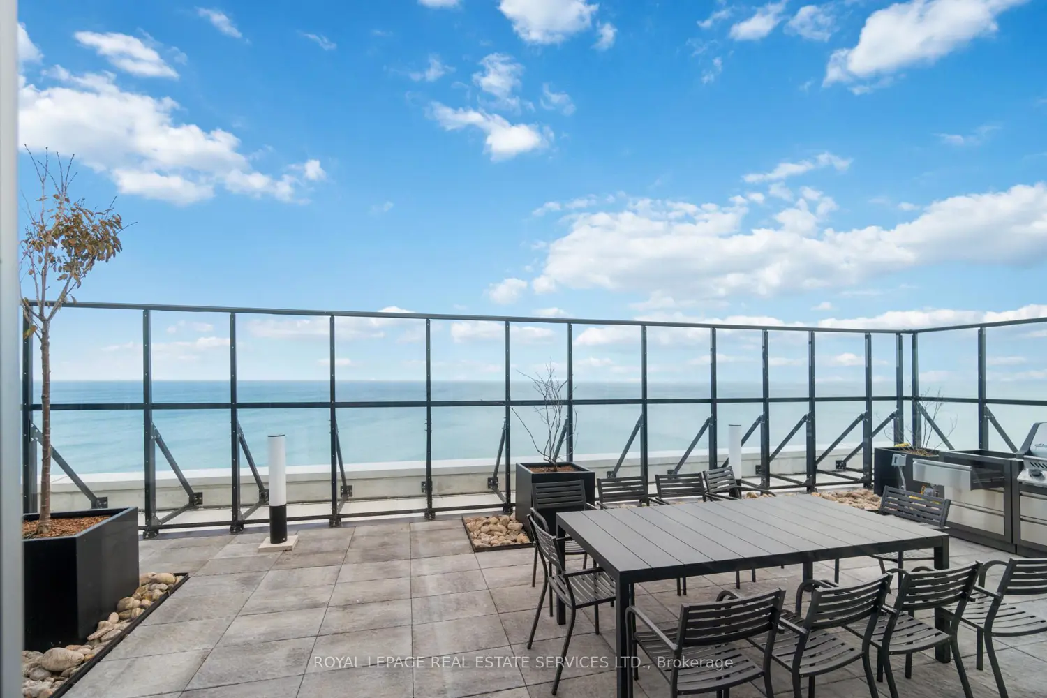 385 Winston Road 1702