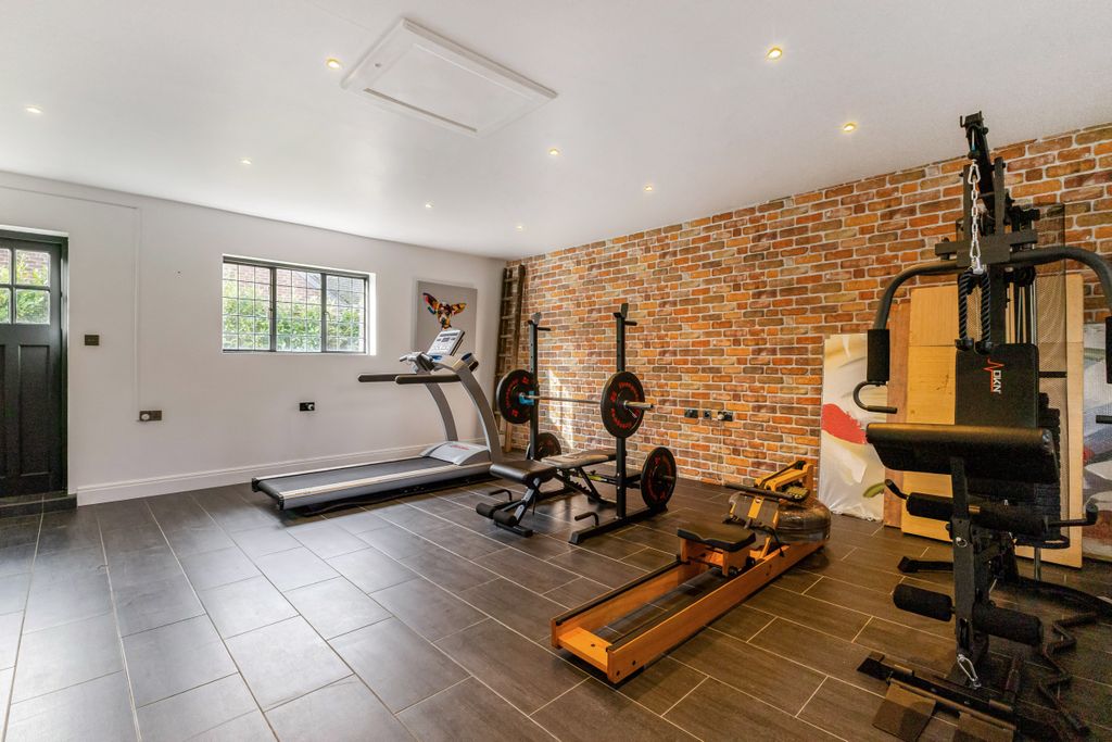 Additional image 11 of 4 bed detached house for sale1 College Avenue, Epsom KT17