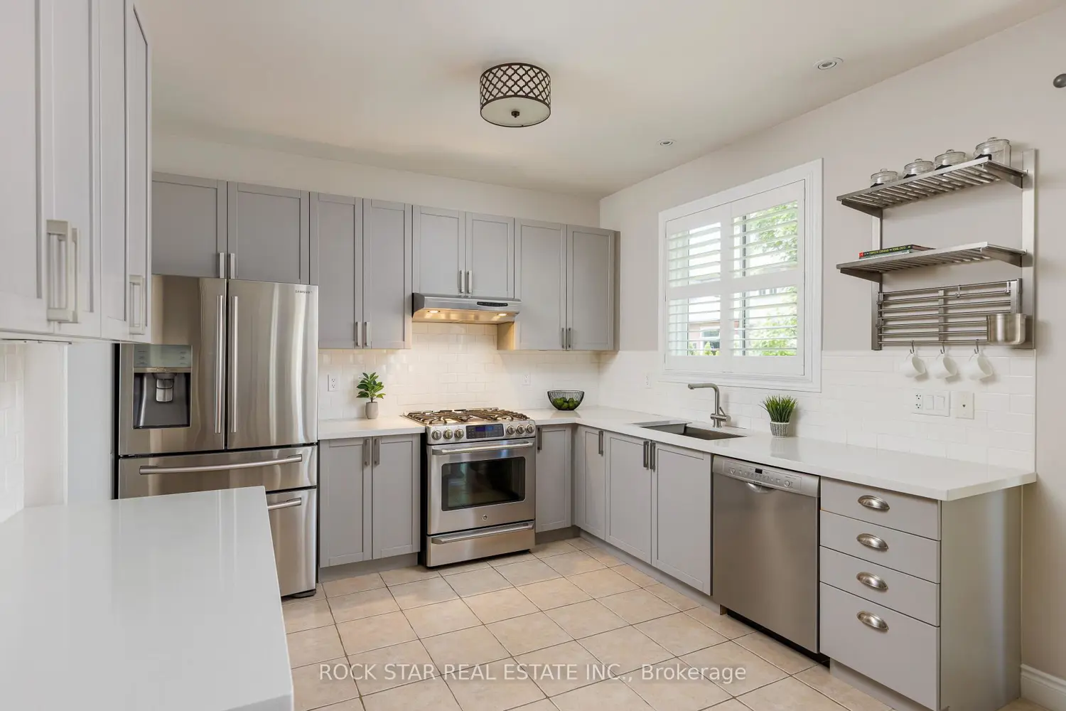 2277 Blue Oak Circle