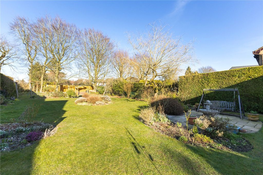 Additional image 22 of 4 bed detached house for saleThe Avenue, Dunstable, Bedfordshire LU6