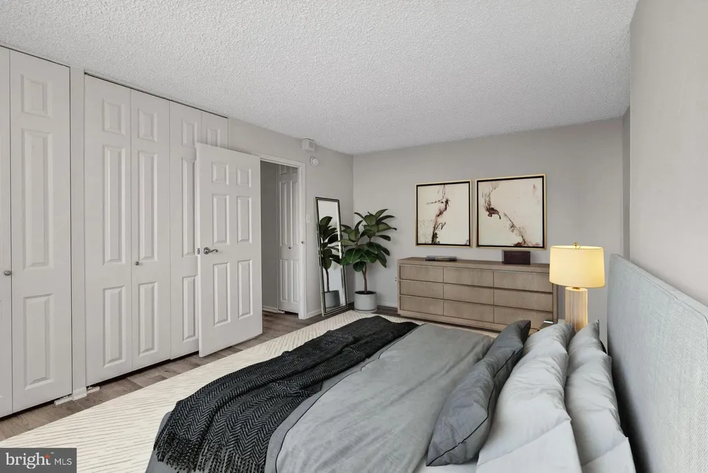 Additional image 5 of 1500 Locust Street Unit 1B-1517, Philadelphia, PA 19102