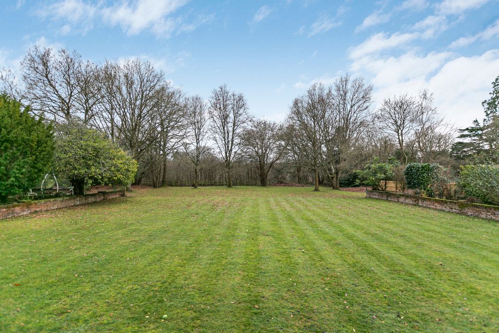 Additional image 21 of 3 bed flat for saleRoberts Way, Englefield Green, Egham, Surrey TW20