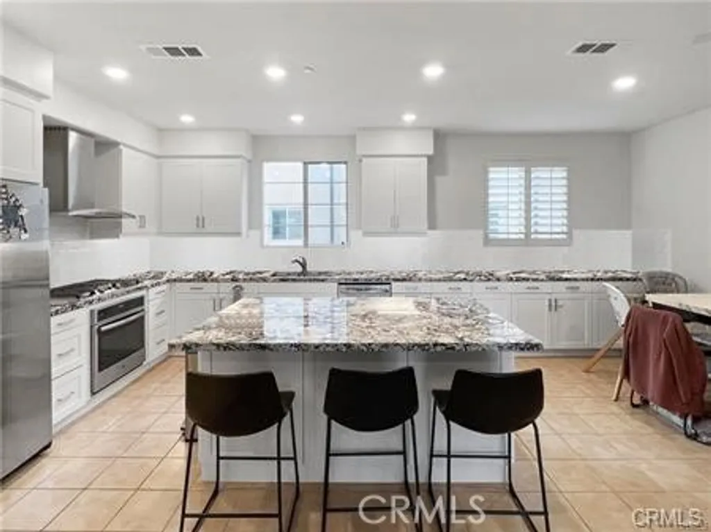 Additional image 2 of 125 Cadence, Irvine, CA 92618