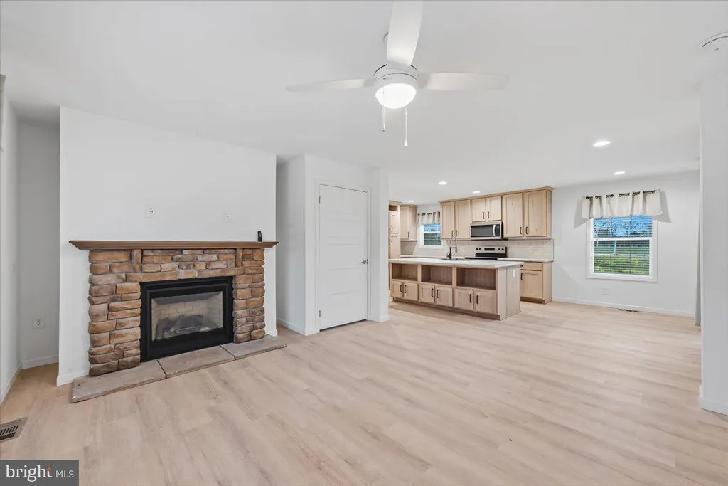 Additional image 7 of 3987 Hastings Road, Walnutport, PA 18088