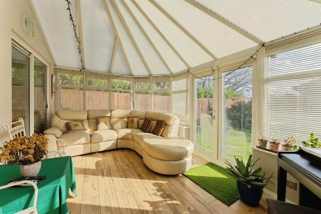 Additional image 9 of 4 bed detached house for saleBeechwood Drive, Great Sutton, Ellesmere Port CH66