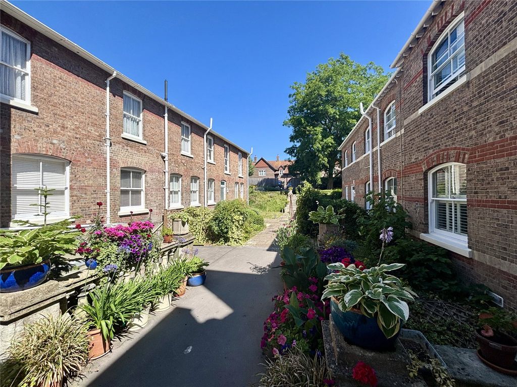 Additional image 20 of 3 bed flat for saleStratton House, 59-60 High West Street, Dorchester, Dorset DT1