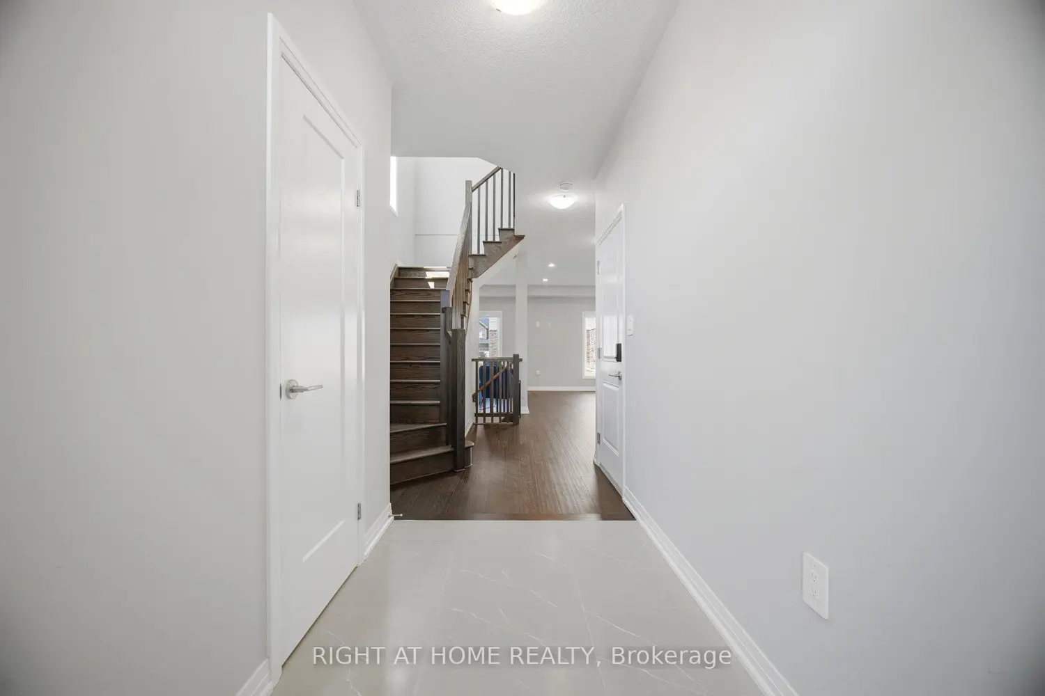 Additional image 3 of 190 Rockledge Drive