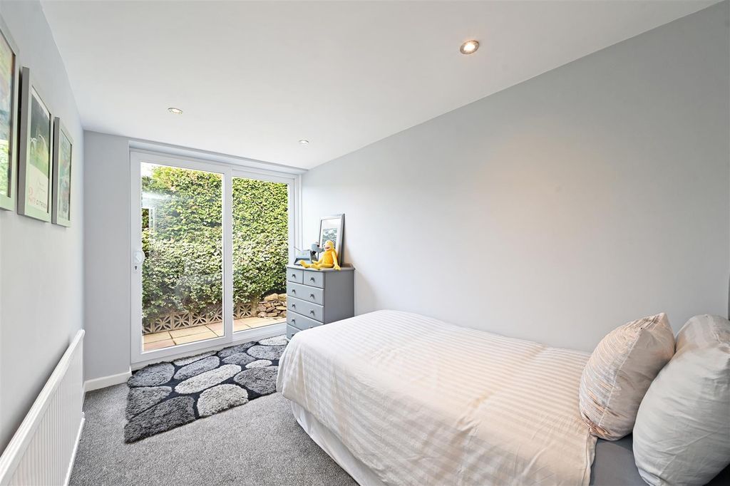 Additional image 18 of 3 bed detached bungalow for saleLangdale Drive, Dronfield S18