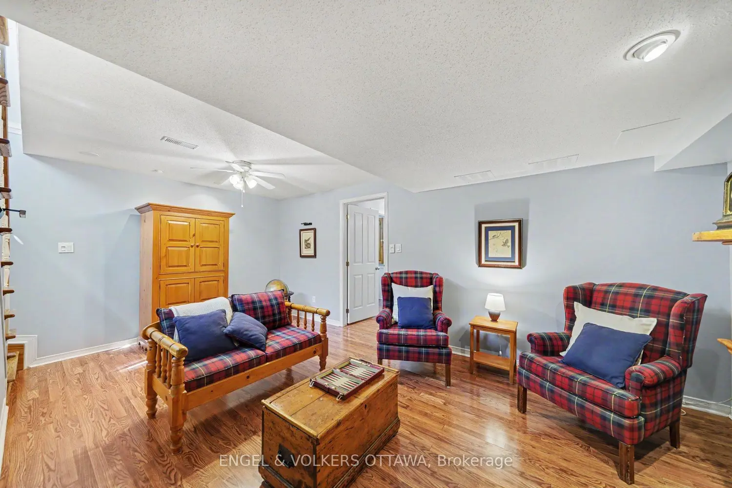 Additional image 15 of 114 Rustwood Private