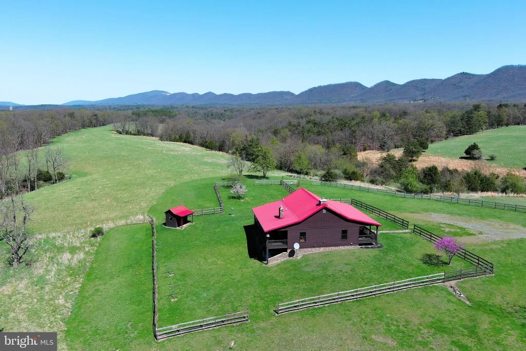 Additional image 125 of 453 Wheaton Drive, Purgitsville, WV 26852