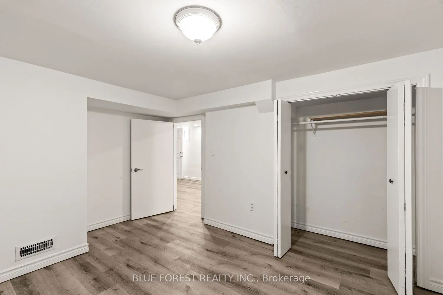 Additional image 17 of 808 Adelaide Street