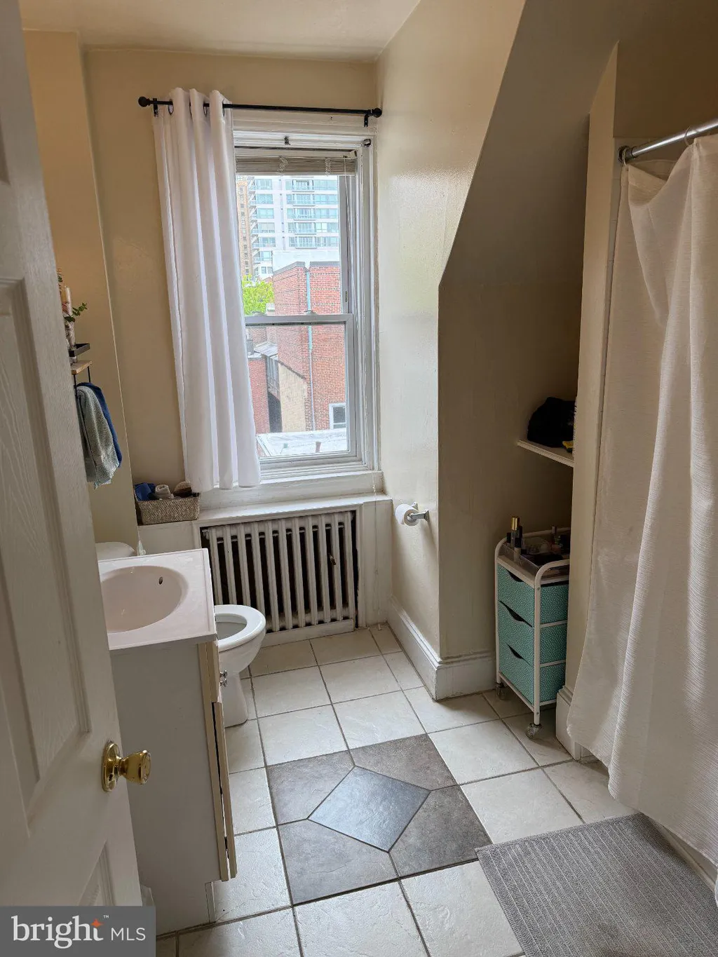 1723 Pine Street Unit 4, Philadelphia, PA 19103