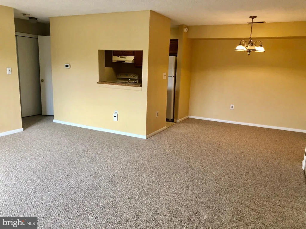Additional image 5 of 1802 Ravens Crest Dr E, Plainsboro, NJ 08536