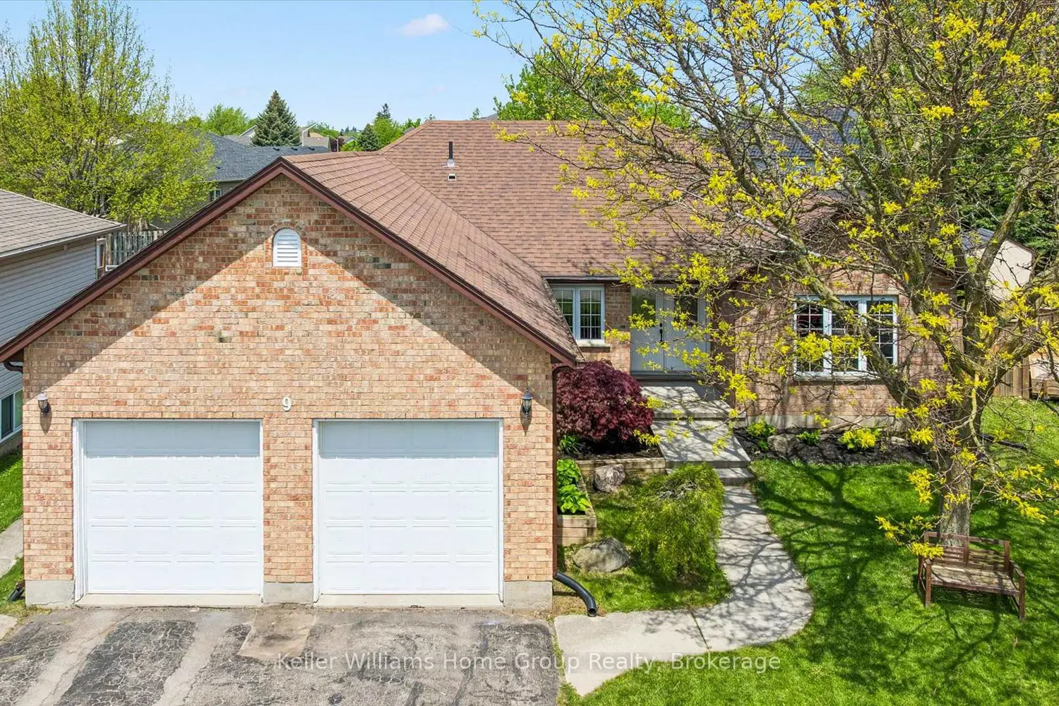 9 Berdux Place