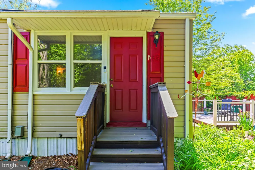 66 Liberty Street, Aberdeen, MD 21001 photo 2