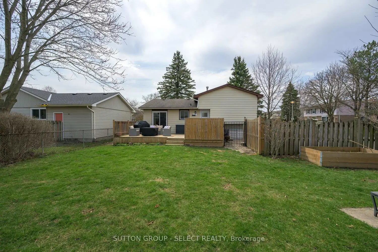 Additional image 16 of 99 Inverary Crescent