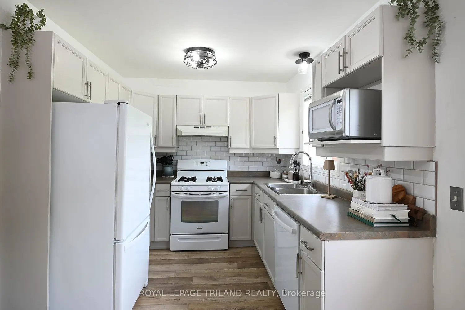 Additional image 6 of 101 Brookside Street 21